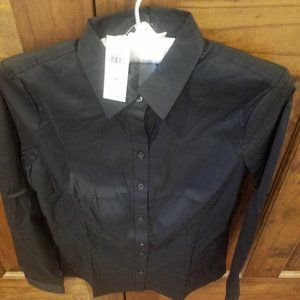 Ann Taylor Solid Black Buttoned Shirt